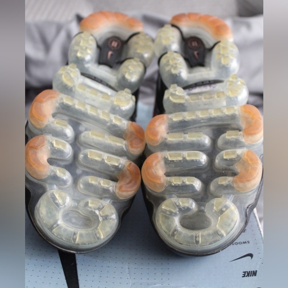 Nike Air VaporMax 360 'Magic Ember' - Picture 9 of 14